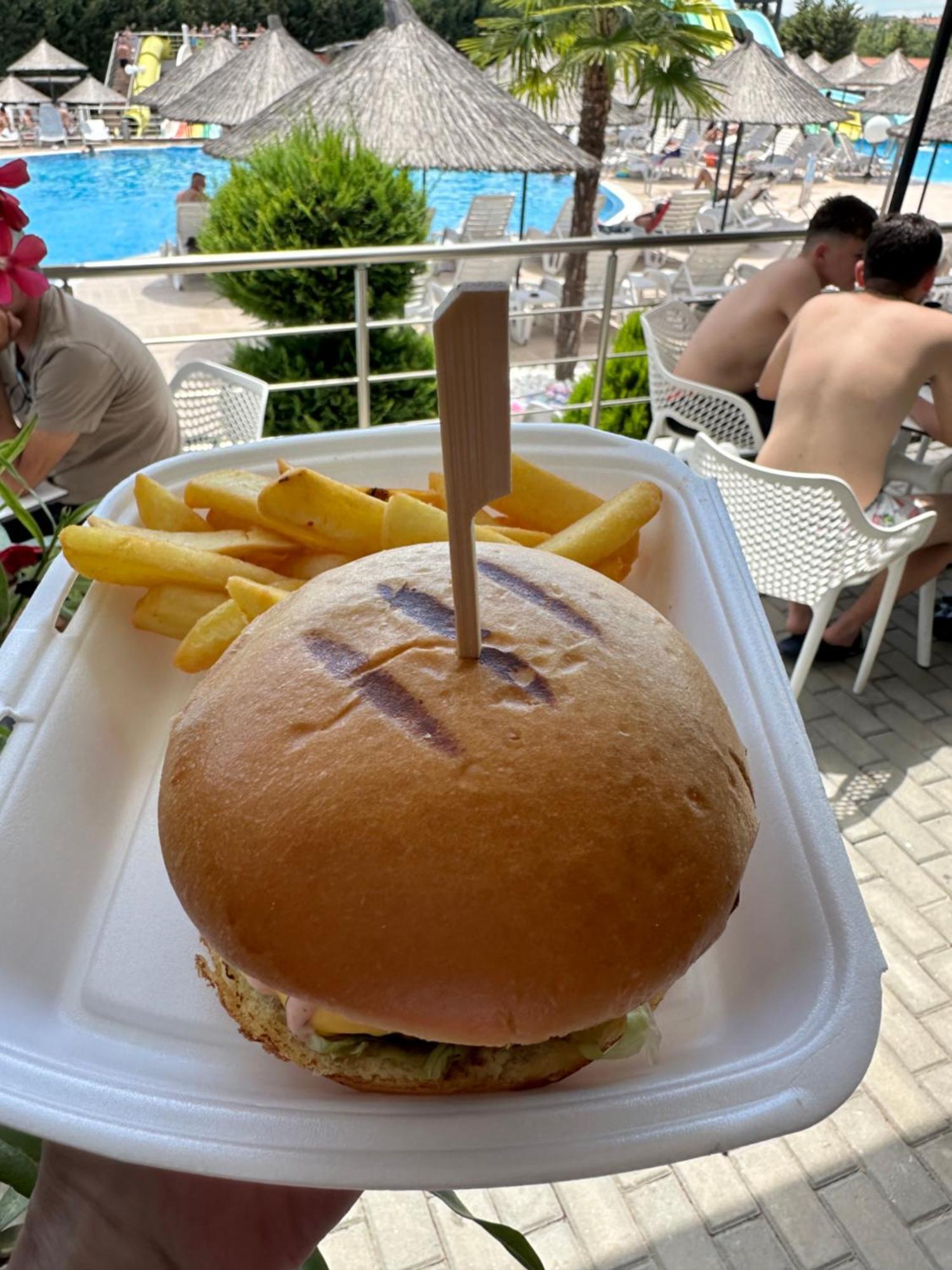 Hotel Aqua Kurdzhali Exterior photo
