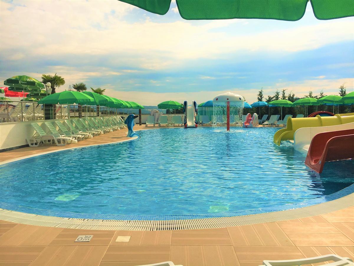 Hotel Aqua Kurdzhali Exterior photo